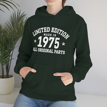 Cargar imagen en el visor de la galería, 1975: Unisex Heavy Blend™ Hooded Sweatshirt