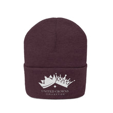 Cargar imagen en el visor de la galería, United Crowns: Knit Beanie